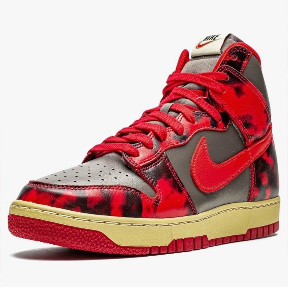 Nike Dunk High 1985 SP “Red Acid Wash” Sneakers – Men’s 8.5 / Women’s 10